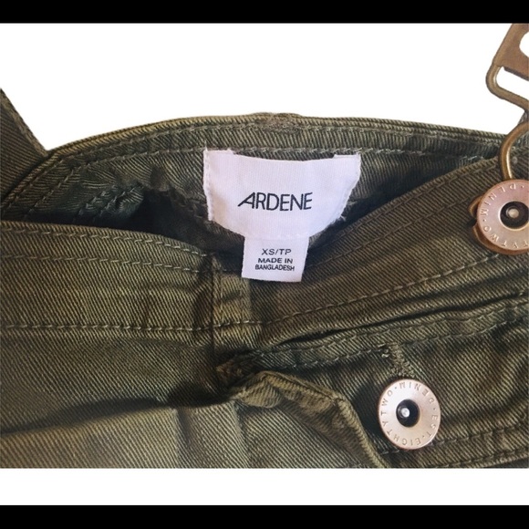 ARDENE Short Overalls With Pockets Camo Olive Green Sz X Small - Picture 11 of 12